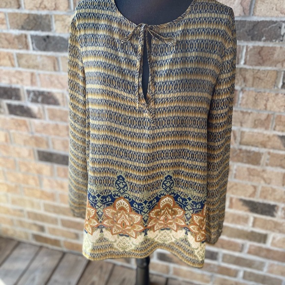 Ann Taylor Women’s Lightweight Tie-Front Blouse - Picture 1 of 8